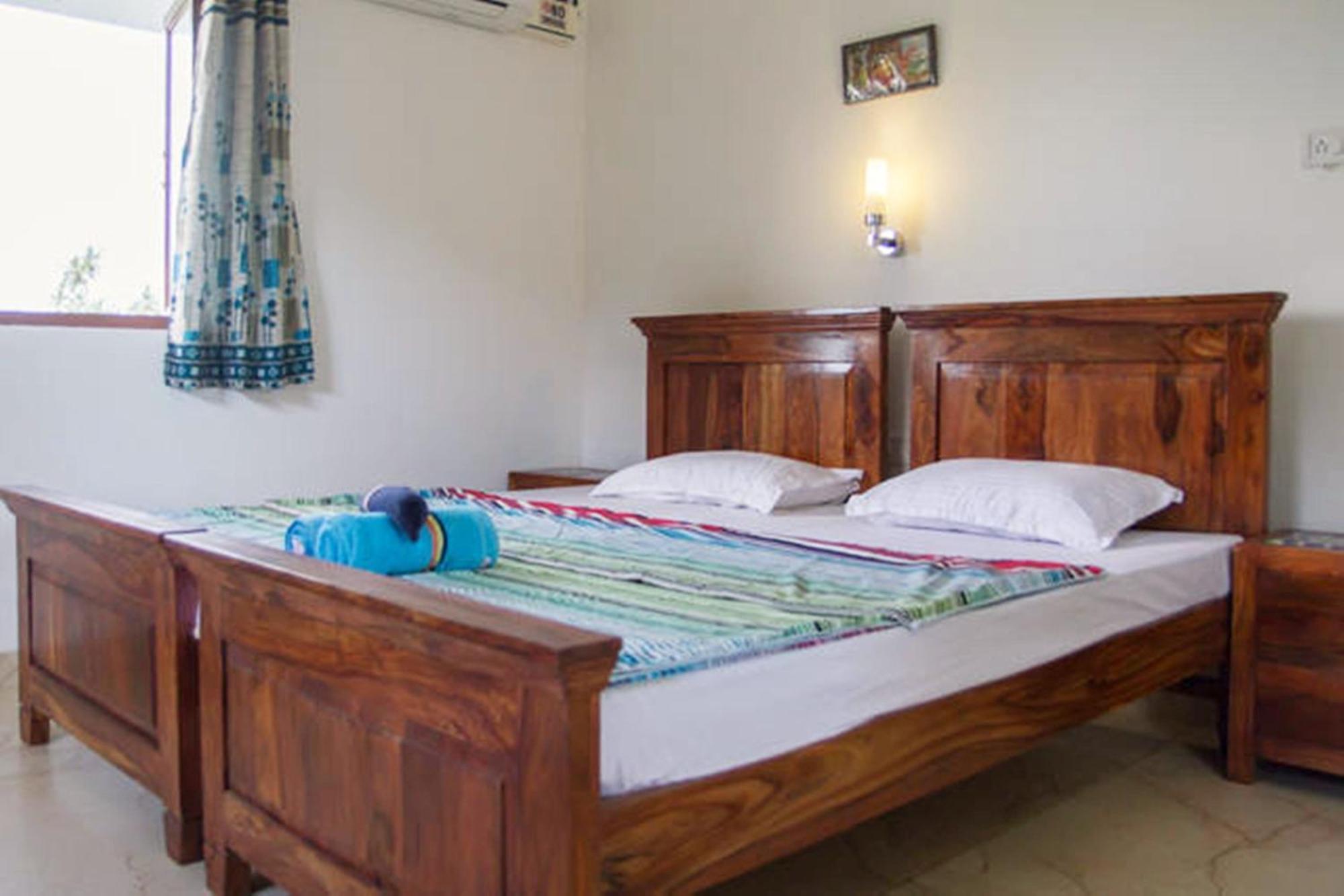 Riviera Sapphire Siolim Quarto foto